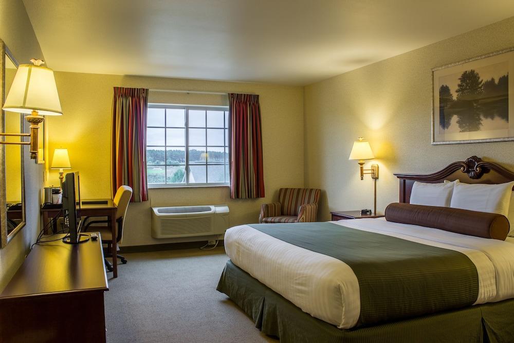 Boarders Inn & Suites By Cobblestone Hotels - Shawano Eksteriør billede